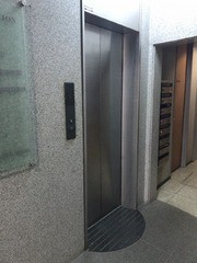 夢現広小路ビル　オフィスNEXT　エレベーターホール